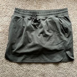 Rachel Zoe skort size L